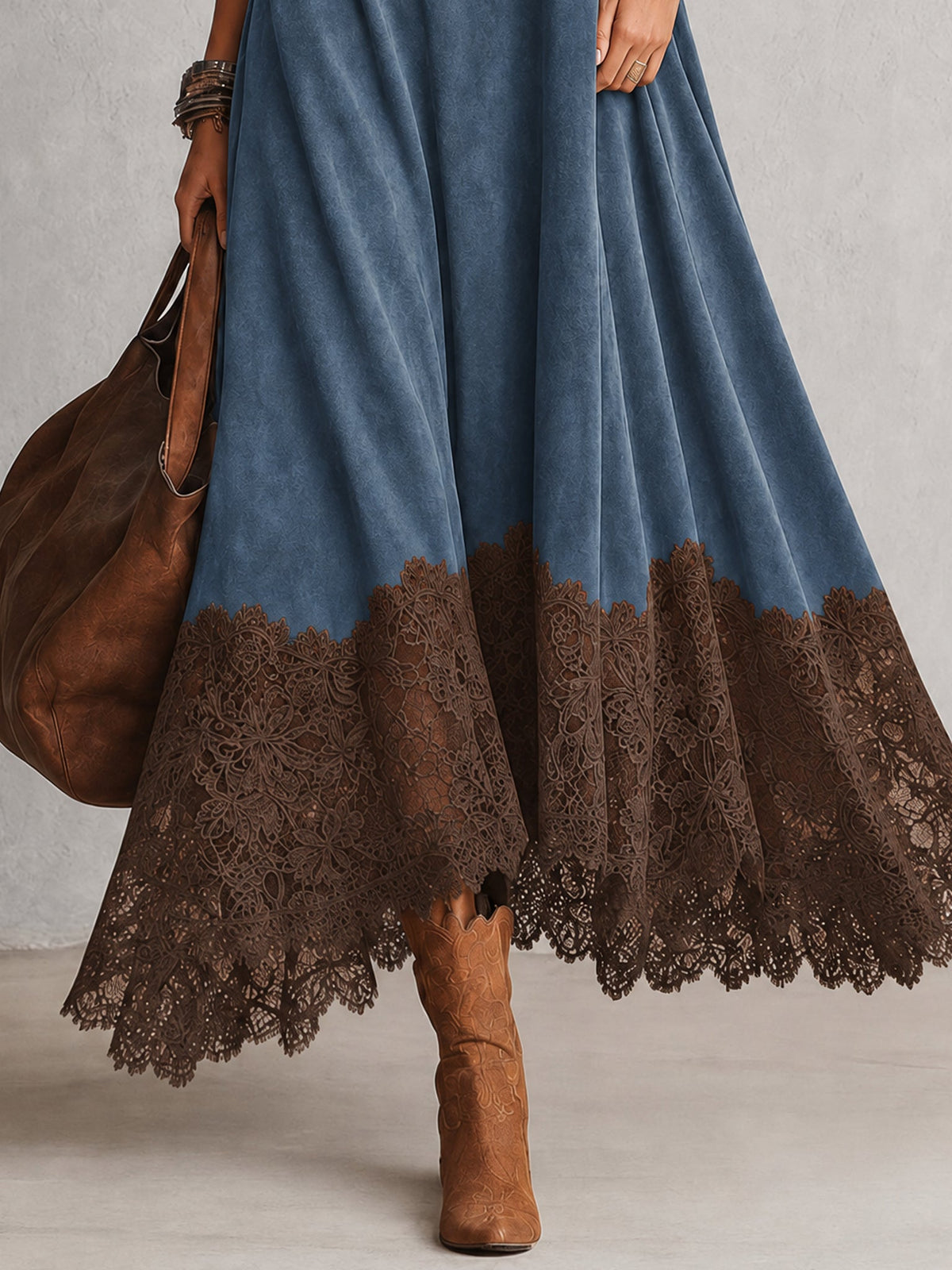 Vestido Largo Efecto Ante con Bajo de Encaje