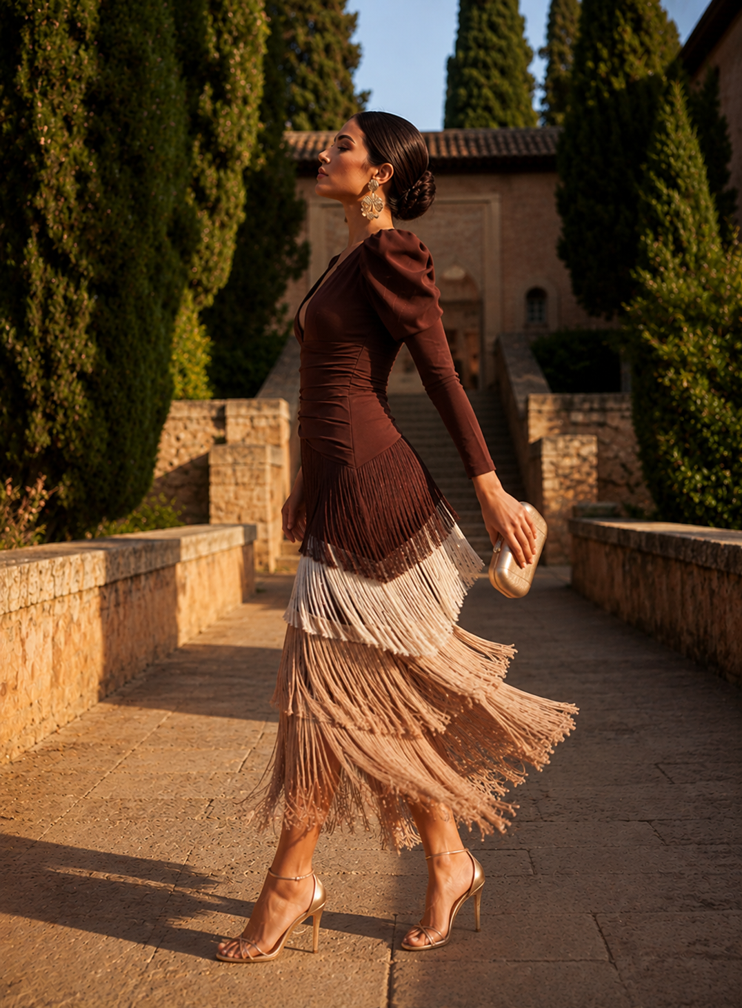 Vestido Midi de Flecos con Escote en V