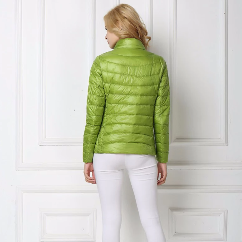 Ilse chaqueta acolchada ligera con cuello alto