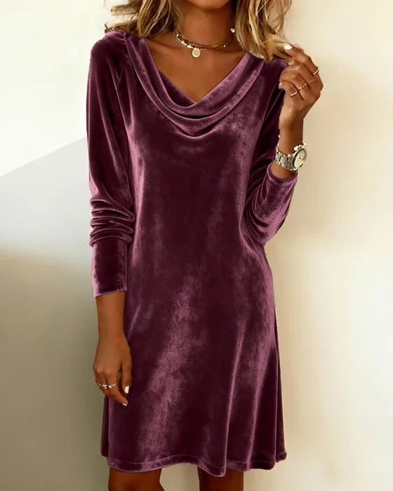 Vestido Amplio de Terciopelo