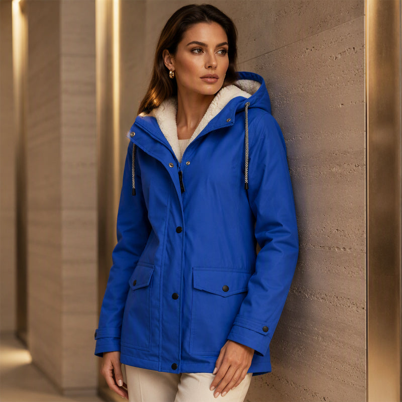 Chaqueta Cortavientos con Forro Polar Suave y Capucha