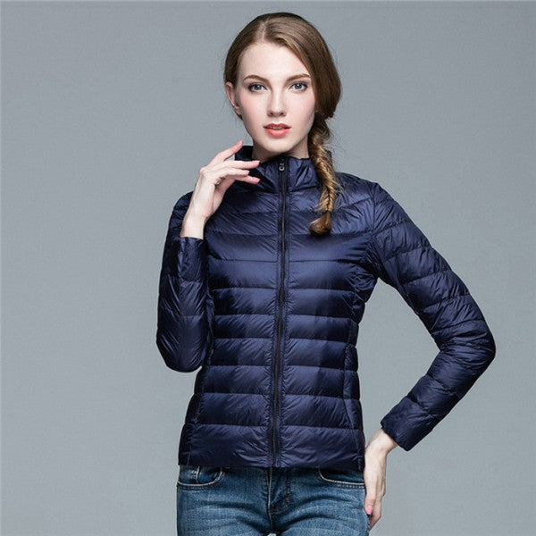 Ilse chaqueta acolchada ligera con cuello alto - Azul marino